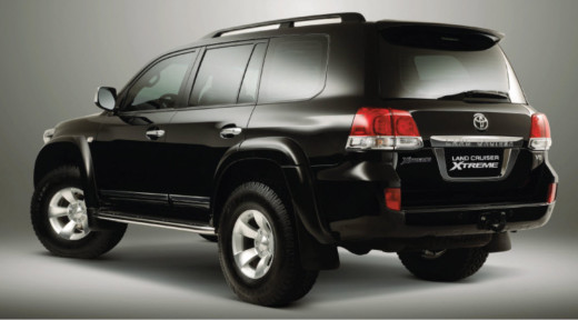 2013Land-Cruiser-Xtreme-edition-picture