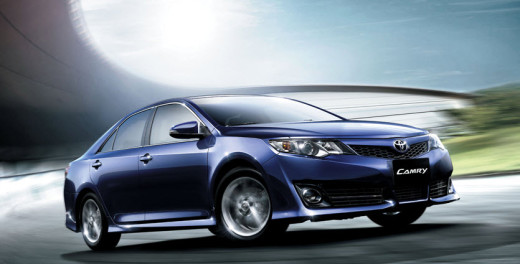 Latest-Toyota-Camry-2013-Blue-Color-Shape-wallpapers