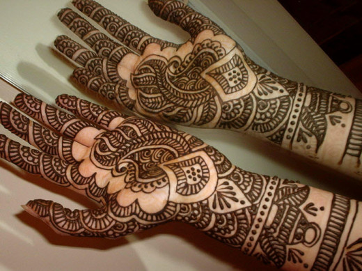 Bridal-Mehndi-design-for-wedding-ceremoney
