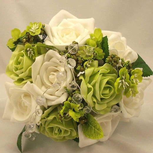 beautiful-green-white-rose-flower-picture 2013 2014