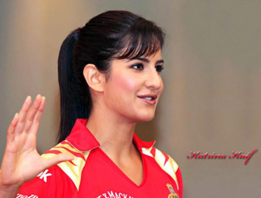 Katrina-Kaif-in-sports-wear-at-IPL india